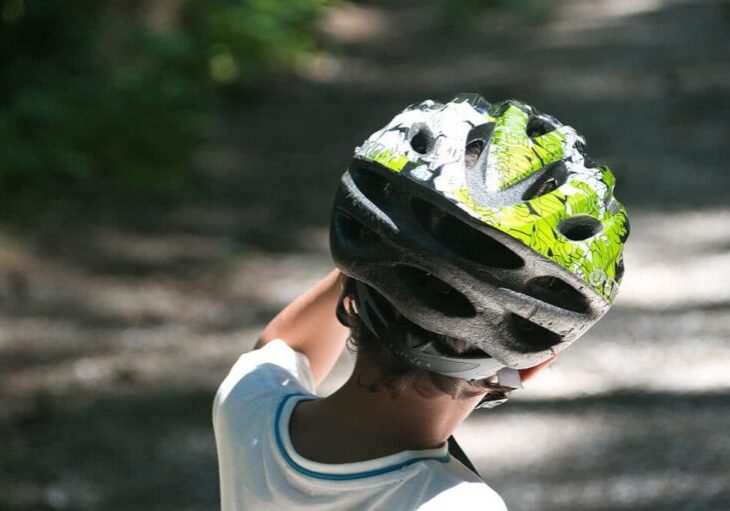 How-Bicycle-Helmets-Protect-the-Head-in-an-Accident